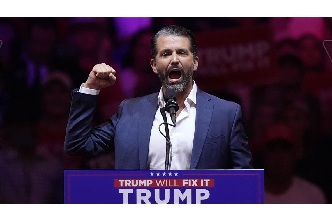 ... Trumps ältester Sohn Don jr. hielt eine Rede...