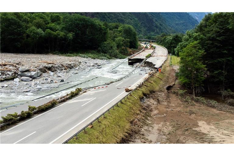 200 Meter der Autobahn A13 wurden im Rekordtempo wieder hergestellt. (Archivbild)