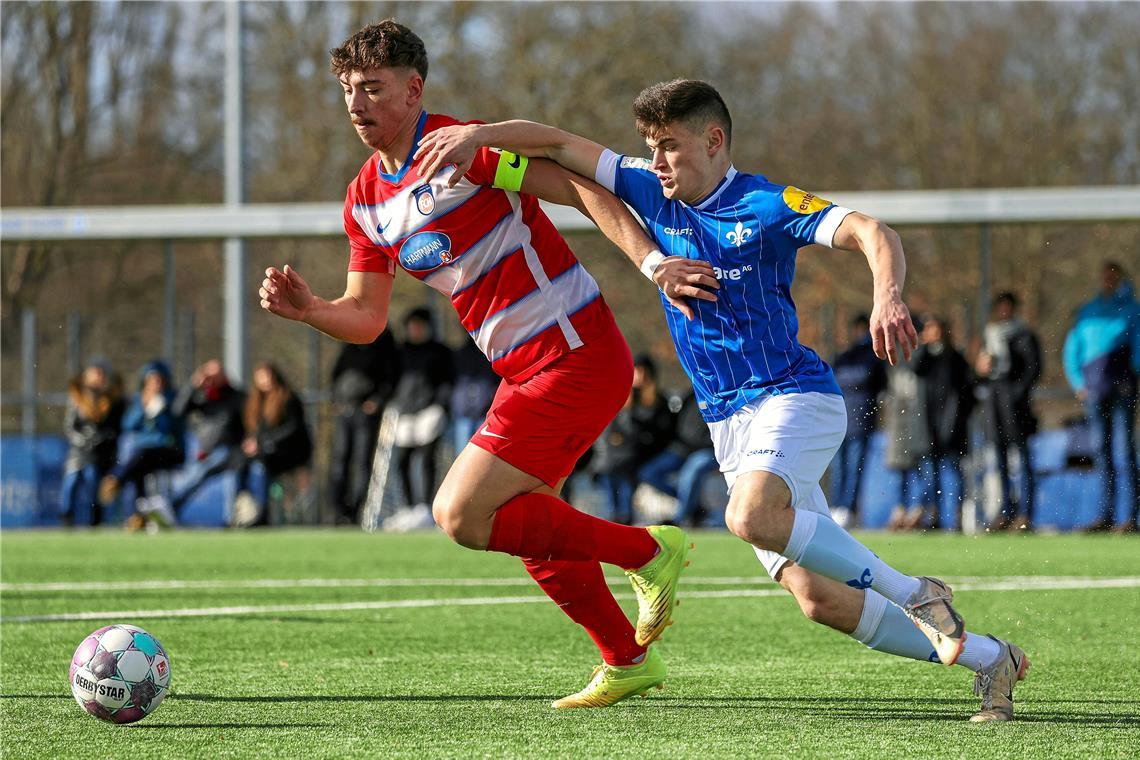 Ab sofort in Großaspach im Einsatz: Rigon Spahiu (links), der unter anderem in den Nachwuchsabteilungen des 1. FC Heidenheim und des VfB Stuttgart ausgebildet wurde. Foto: Imago