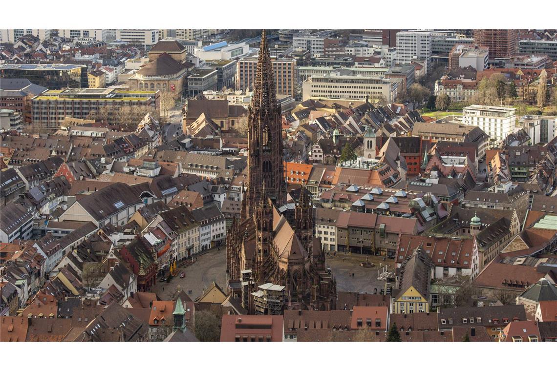 Aber auch sonst hat die südbadische Studentenstadt rund um das Münster viel zu bieten.