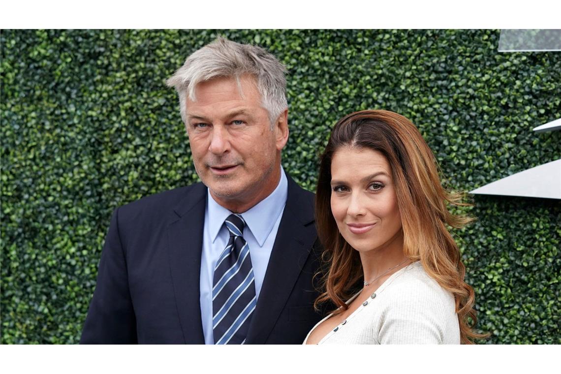 Alec Baldwin und seine Frau Hilaria Baldwin gehen zur Wahlurne. (Archivbild)