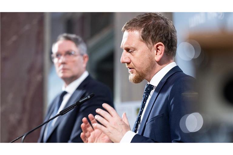 Alexander Schweitzer aus Rheinland-Pfalz für die SPD-Länder, Michael Kretschmer (CDU) aus Sachsen als Vorsitzender der Ministerpräsidentenkonferenz: In vielen Zielen sind sie sich einig.