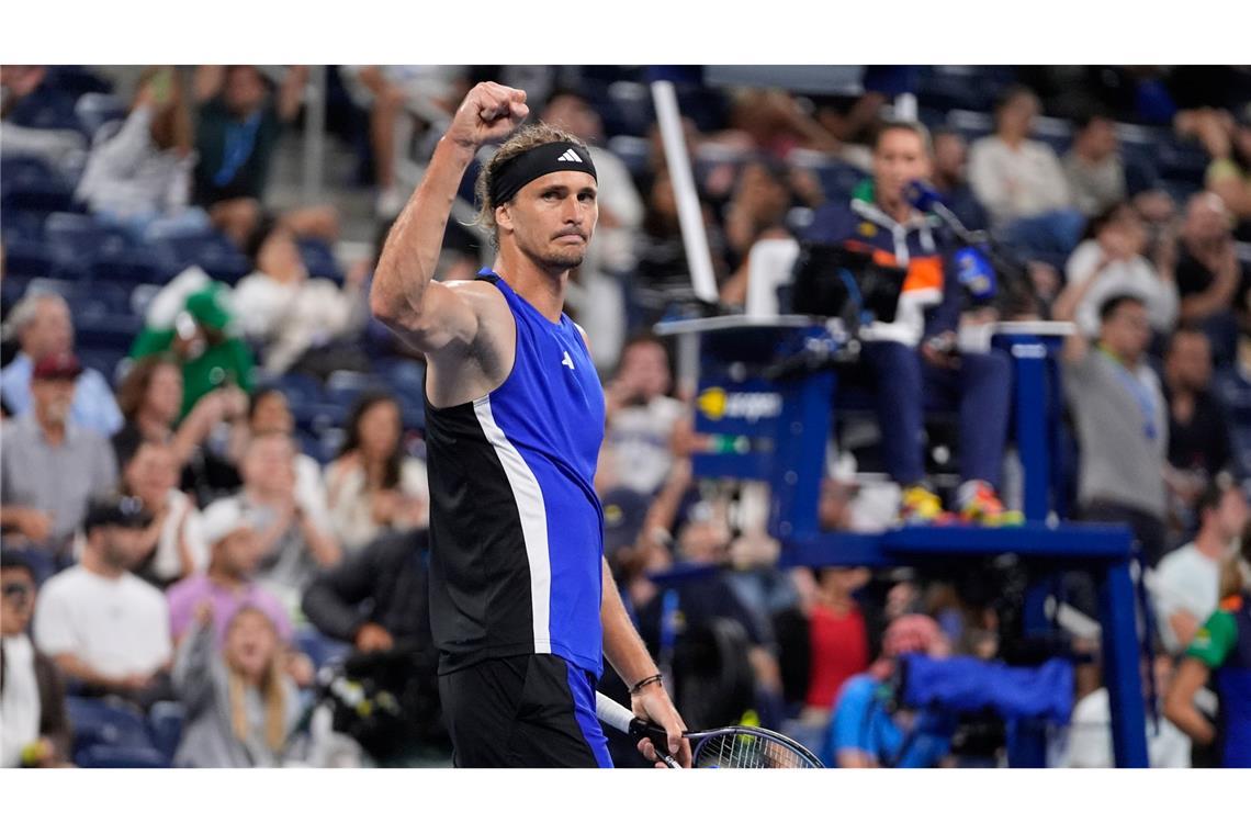 Alexander Zverev bejubelt den Achtelfinaleinzug bei den US Open.