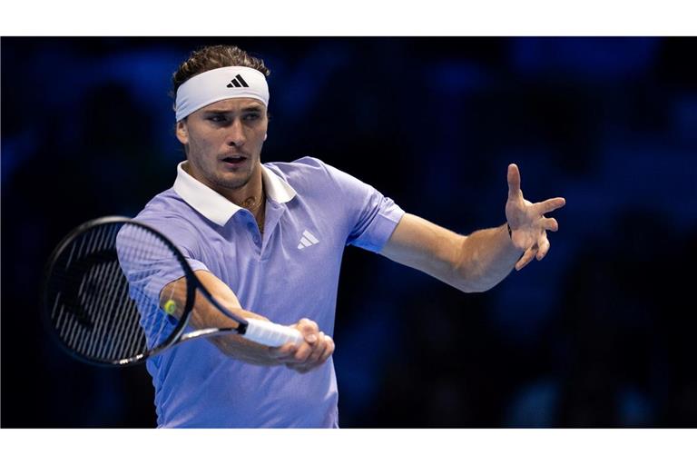 Alexander Zverev spielt am Samstag bei den ATP Finals um den Einzug ins Endspiel.