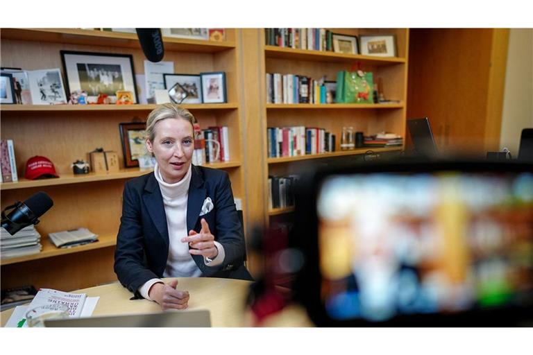 Alice Weidel am Donnerstagabend im Livestream.