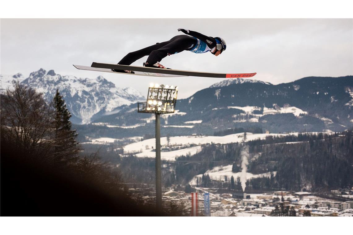 Andreas Wellinger ist in der Qualifikation der beste deutsche Springer.