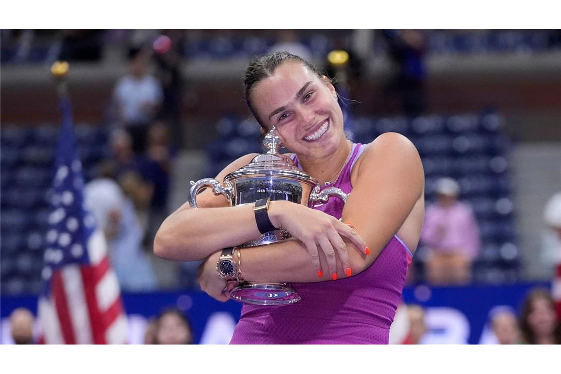 Aryna Sabalenka feiert ihren ersten Sieg bei den US Open.