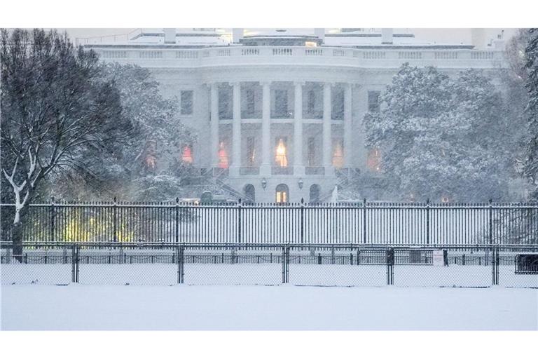 Auch in der US-Hauptstadt Washington und der Region fielen bis zu 20 Zentimeter Schnee.