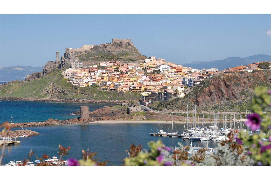 Auf der italienischen Mittelmeerinsel Sardinien hat ein Mann seine tote Mutter jahrelang in der Gefriertruhe versteckt, um weiterhin ihre Rente zu kassieren. (Symbolbild)