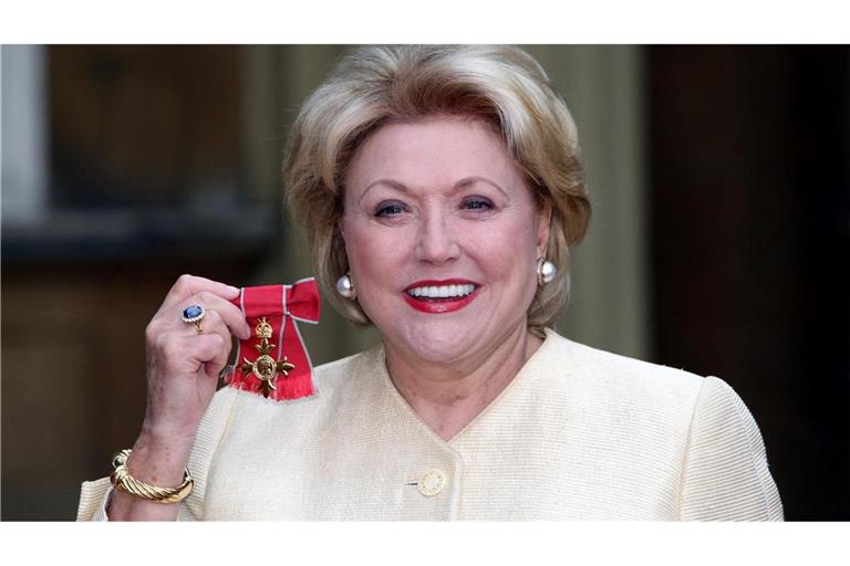 Barbara Taylor Bradford hat im Buckingham Palace in London den Orden "Member of the Most Excellent Order of the British Empire" erhalten. (Foto Archiv)