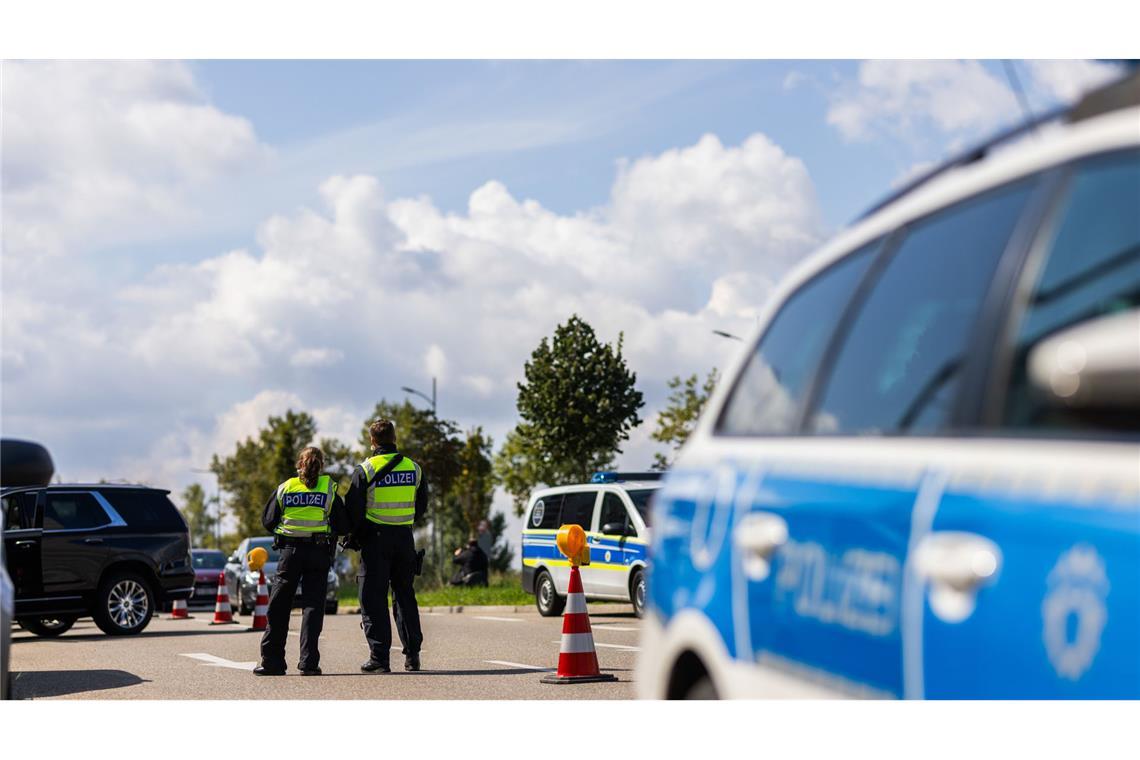 Bei Grenzkontrollen im Südwesten wurden in den vergangenen Wochen Hunderte Menschen zurückgewiesen.