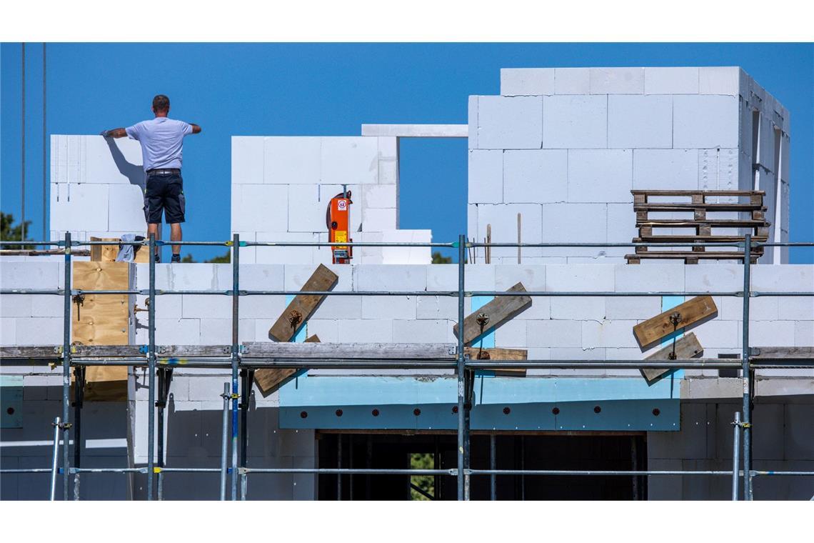 Beim Bauen soll es künftig mehr Tempo geben. (Symbolbild)