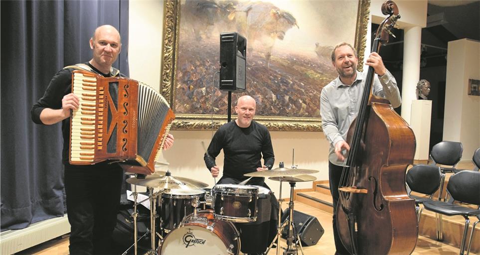 Bescherten den Zuhörern ein großes Hörvergnügen: Martin Wagner, Andreas Neubauer und Hanns Höhn (von links). Foto: E. Klaper