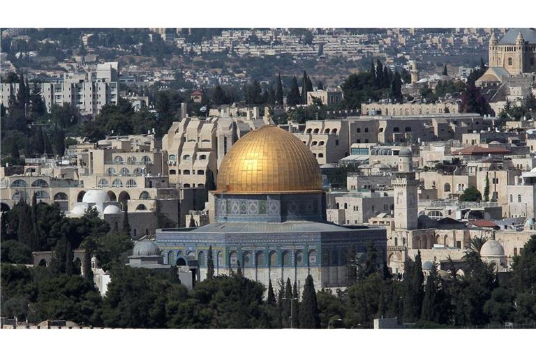 Blick vom Ölberg auf die Altstadt von Jerusalem (inklusive Felsendom): Normalerweise wimmelt es hier vor  Touristen – nicht jedoch in unsicheren Zeiten wie gerade.