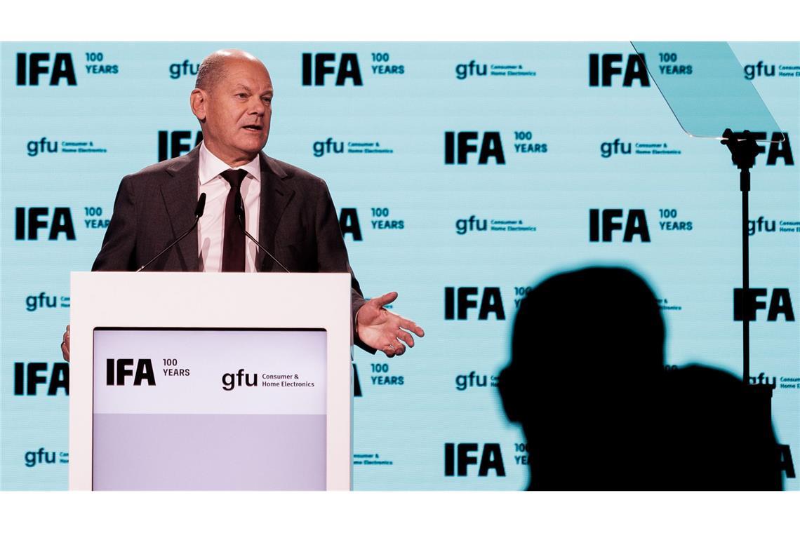 Bundeskanzler Olaf Scholz eröffnet die ifa