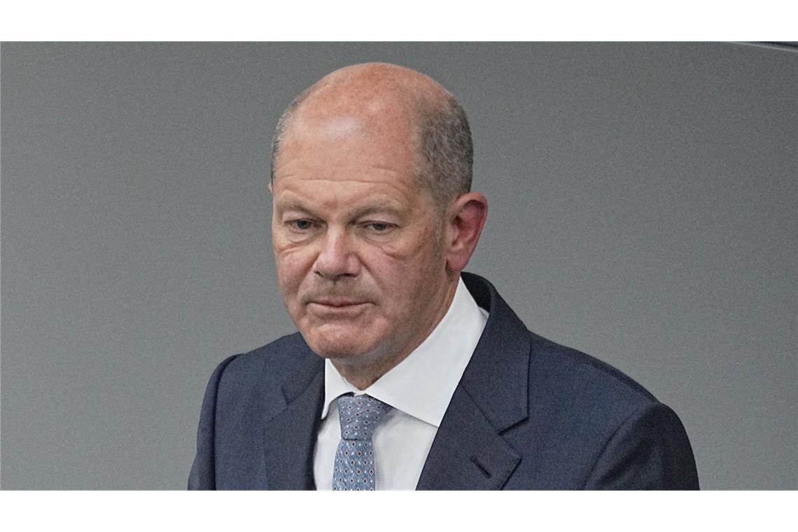 Bundeskanzler Olaf Scholz (SPD) bereitet mit der Vertrauensfrage den Weg für Neuwahlen in Deutschland vor. (Archivbild)