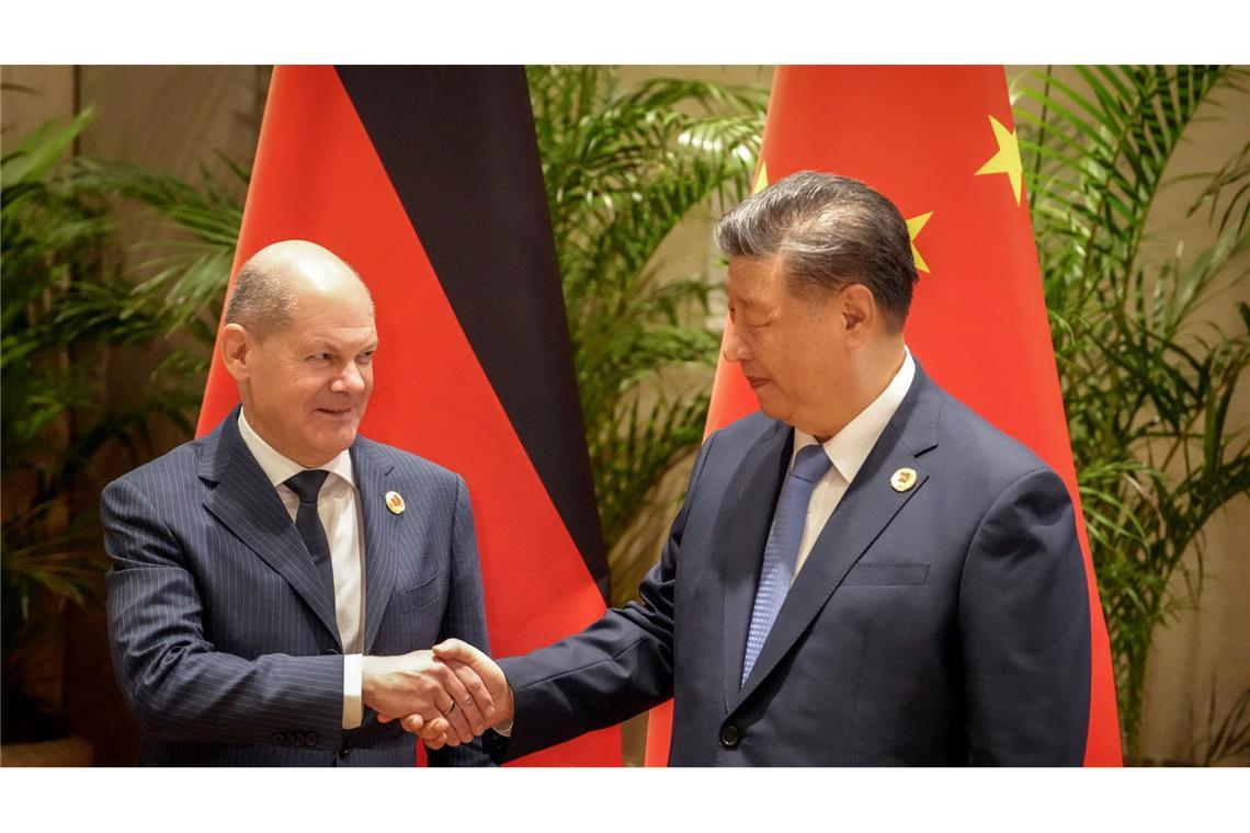 Bundeskanzler Scholz traf am Rande der G20-Gipfels mit Chinas Staatschef Xi zusammen.