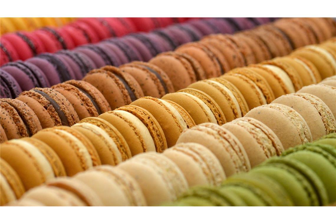 Bunt, bunter, Macarons: Blick auf eine Auswahl des Trend-Gebäcks in Brüssel. (Archivbild von 2014)