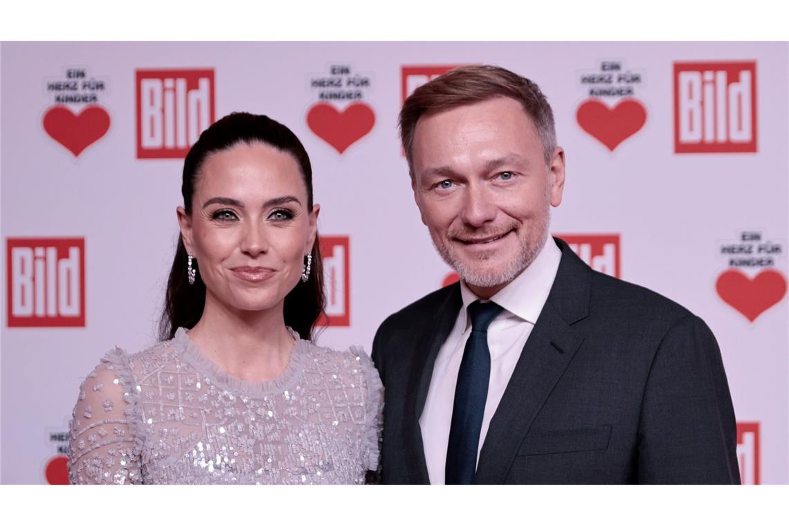 Christian Lindner, Bundesvorsitzender der FDP, und Ehefrau Franca Lehfeldt bei der Spendengala "Ein Herz für Kinder".