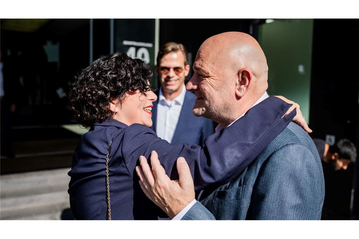 Das Bündnis Sahra Wagenknecht (BSW) hat bei den drei zurückliegenden Landtagswahlen jeweils ein zweistelliges Ergebnis erzielt. Ob dies der jungen Partei auch bei der für den 28. September 2025 geplanten Bundestagswahl gelingen wird, ist noch nicht abzusehen.