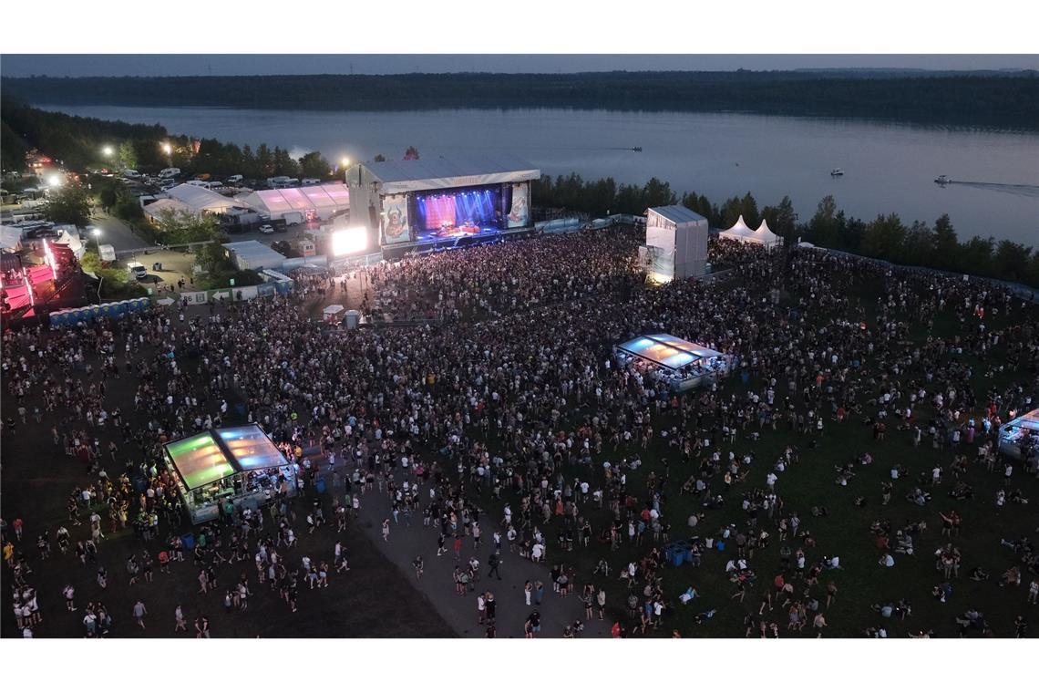 Das Festival am Störmthaler See zieht Zehntausende Besucher an