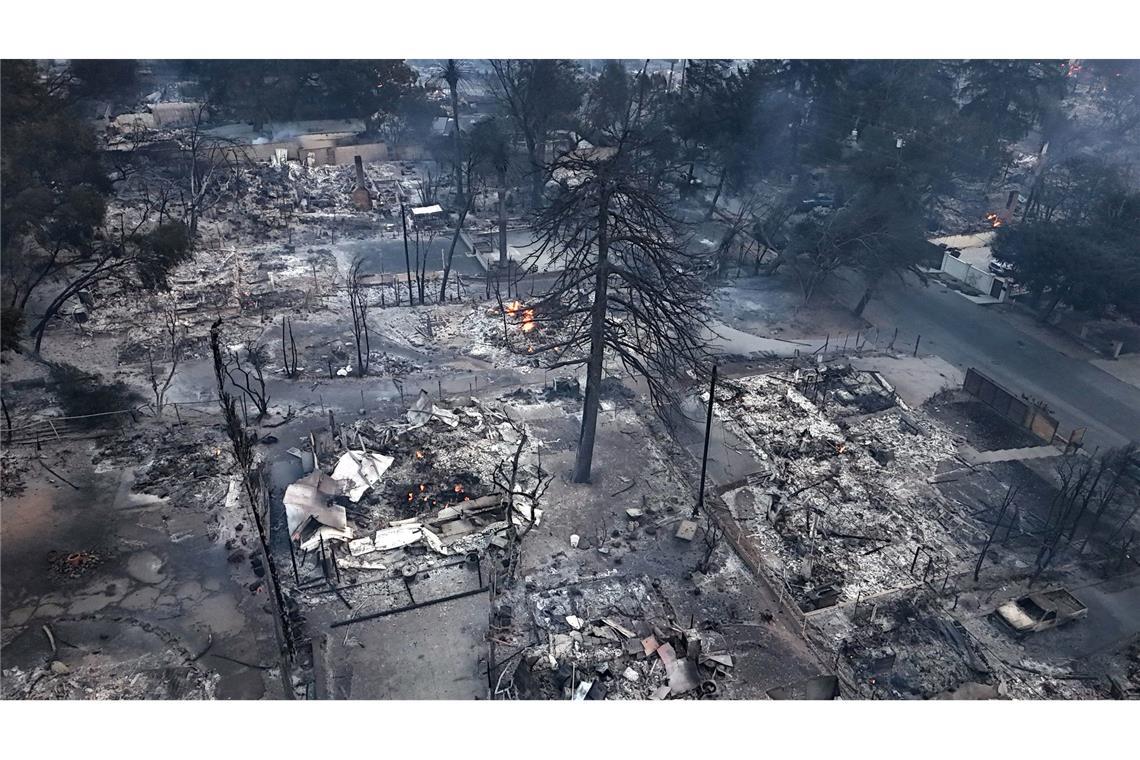 Das Feuer rund um Los Angeles hat eine Schneise der Verwüstung hinterlassen.