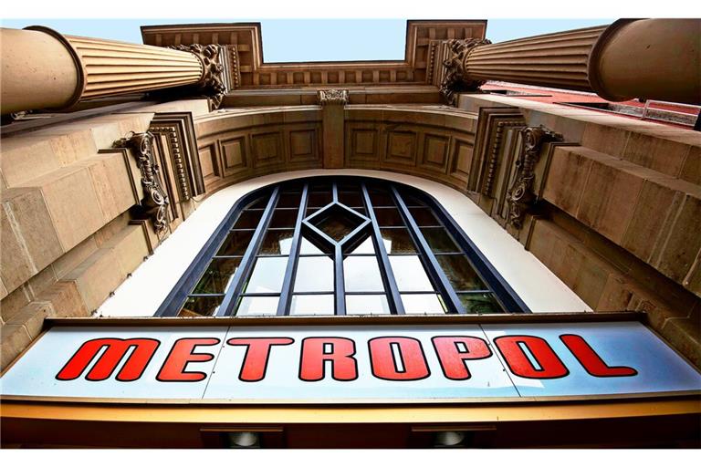 Das Metropol-Kino soll bald in neuem Glanz erstrahlen. Der Tag des offenen Denkmals bietet erste Eindrücke.Das Metropol-Kino soll bald in neuem Glanz erstrahlen. Der Tag des offenen Denkmals bietet erste Eindrücke.