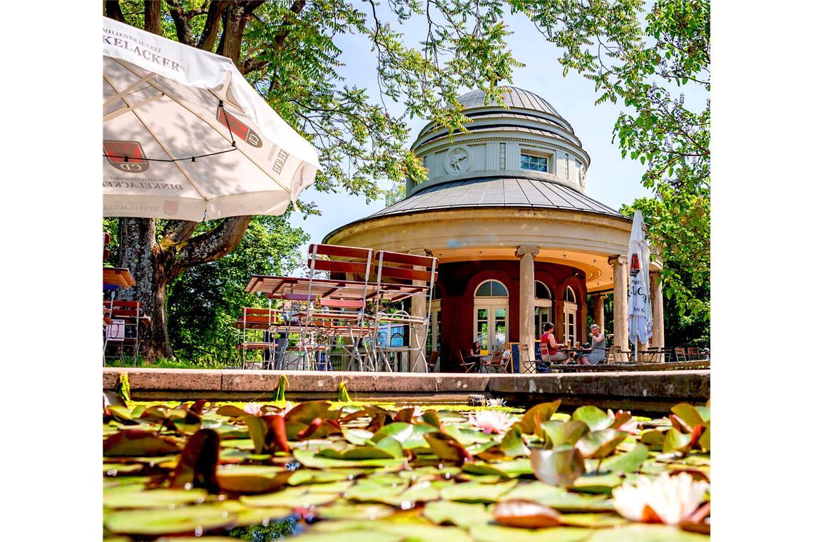 Das Teehaus im Weißenburgpark ist ein Juwel unter den Sehenswürdigkeiten in Stuttgart.