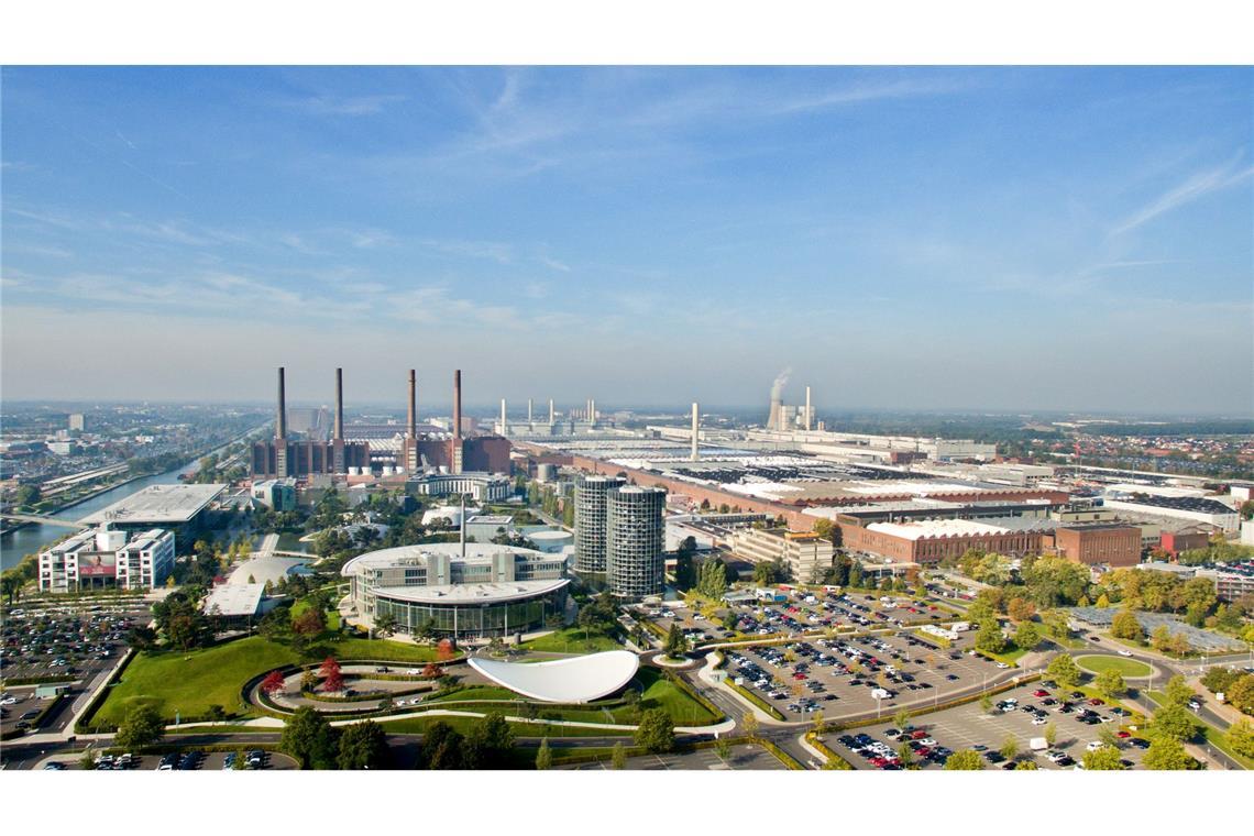 Das VW-Stammwerk in Wolfsburg gilt als größte Autofabrik der Welt. (Archivbild)