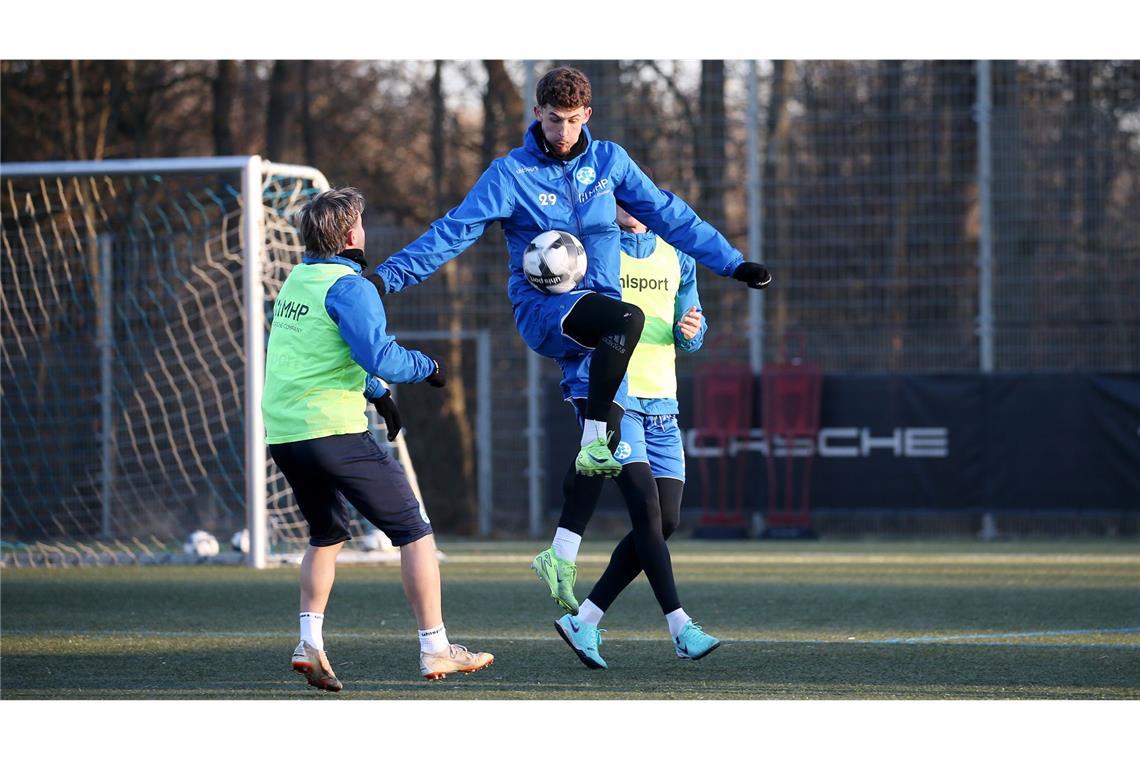 David Stojak gleich mittendrin im Geschehen