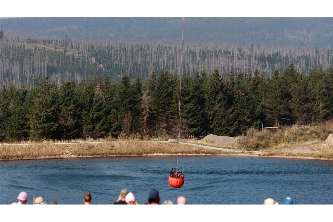 Der Brand unterhalb des Brockens im Harz ist noch nicht unter Kontrolle (Foto aktuell).