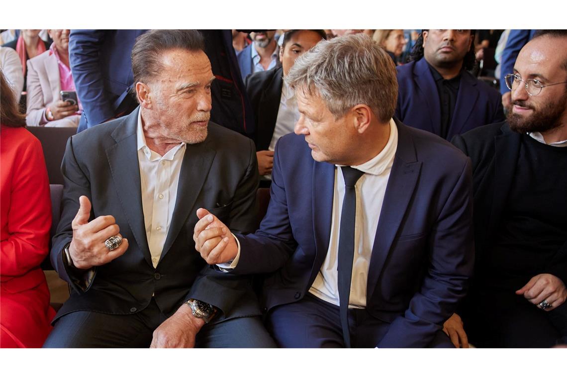 Der Ex-Gouverneur von Kalifornien, Arnold Schwarzenegger hat in Berlin die Ehrendoktorwürde erhalten.