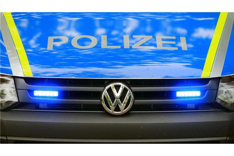 Der Mann wandte sich an die Polizei, weil er glaubte, sein Auto sei gestohlen. (Symbolbild)