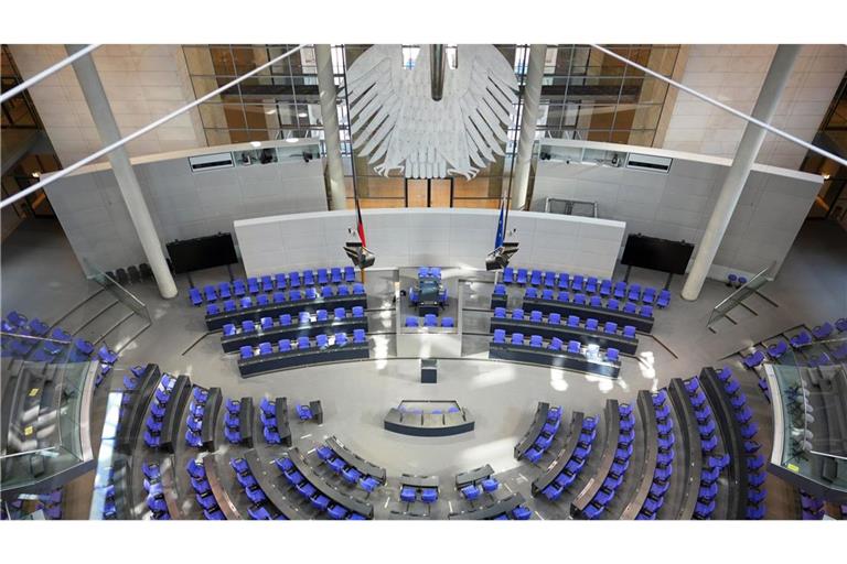 Der neue Bundestag muss laut Grundgesetz spätestens am 30. Tag nach der Wahl zusammentreten.