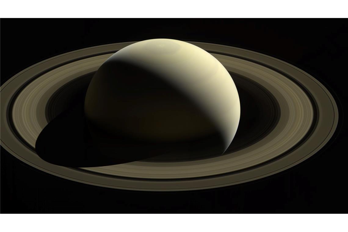 Der Ring des Saturn ist relativ zu seinem Durchmesser das dünnste Gebilde im Sonnensystem. (Archivbild)