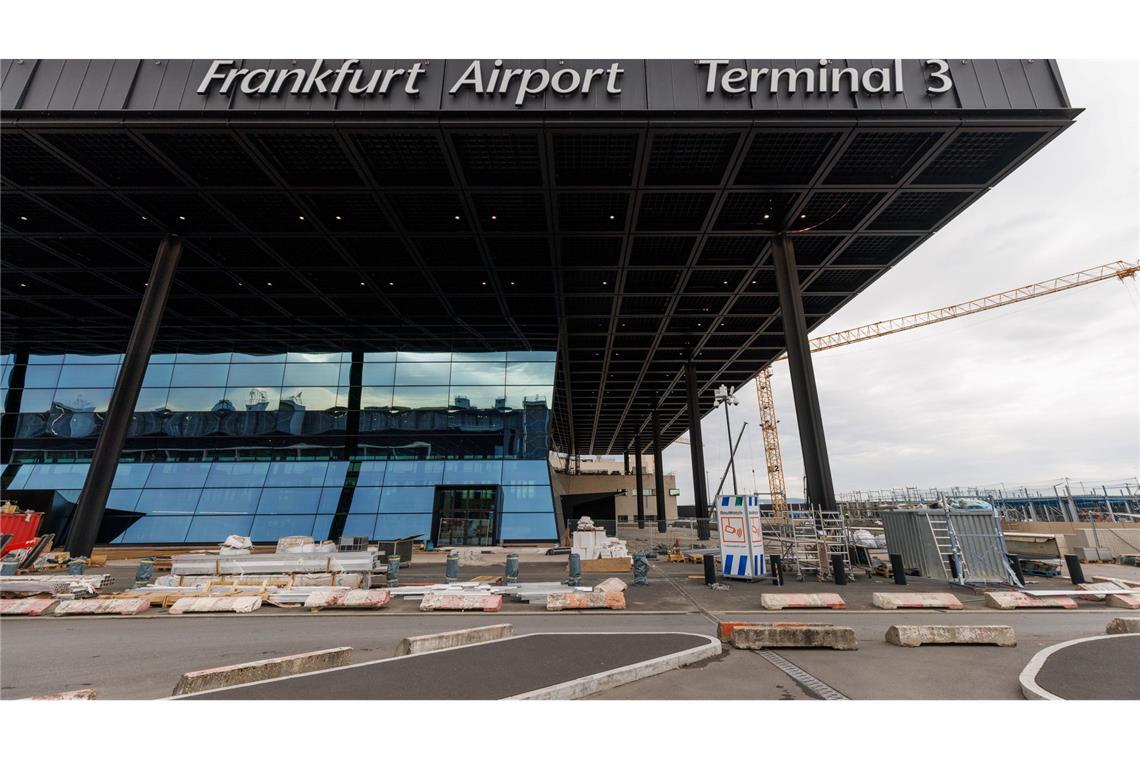 Der Rohbau des neuen Terminal 3 in Frankfurt steht.