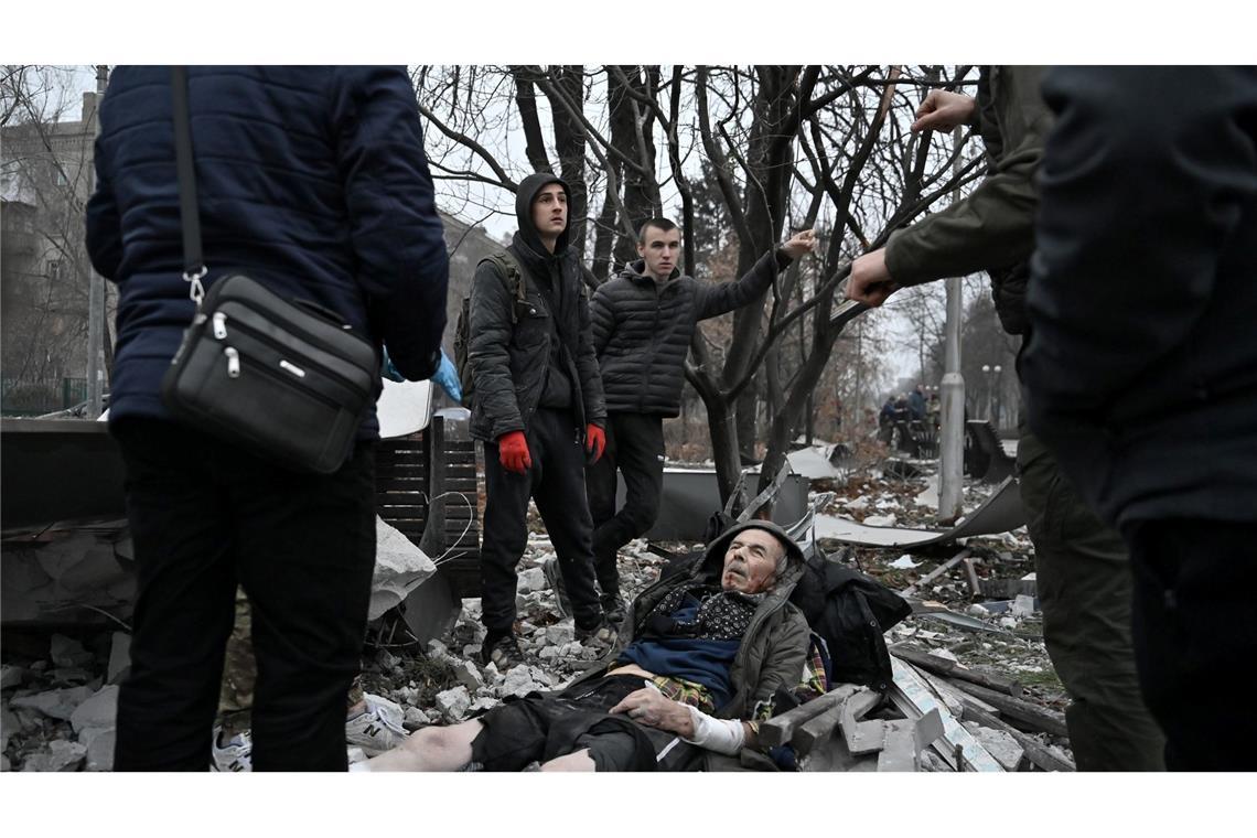 Der russische Raketenangriff auf Saporischschja beschädigte eine private Klinik.