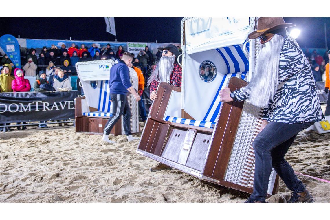 Der schnellste Strandkorb-Träger gewinnt - Strandkorb-WM auf Usedom