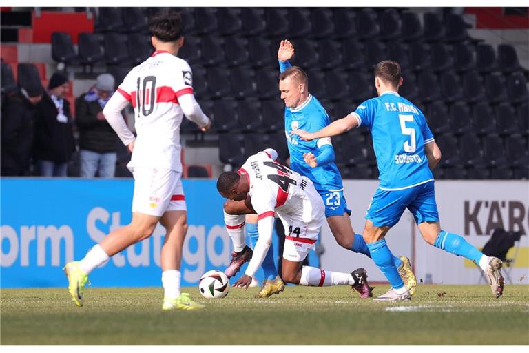 Der VfB II strauchelt gegen Hansa Rostock und unterliegt mit 0:3