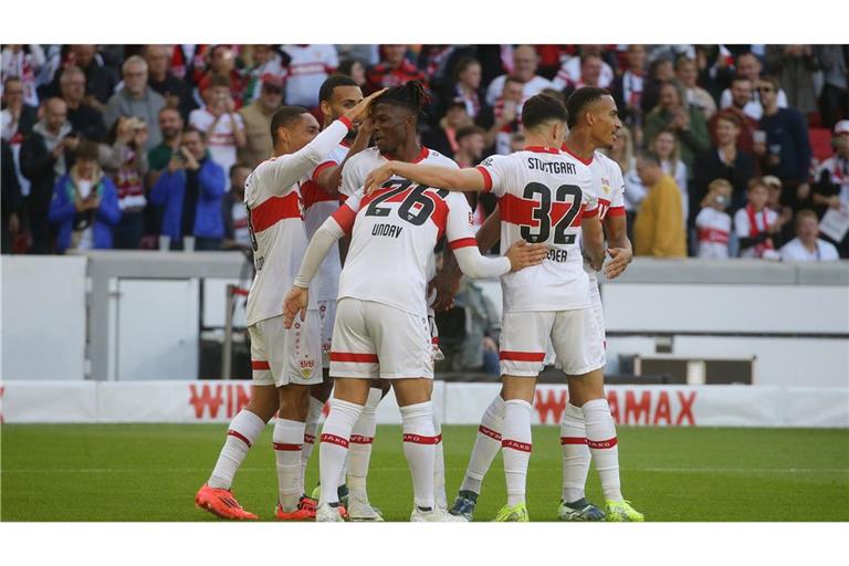 Der VfB Stuttgart geht als klarer Favorit in die Zweitrunden-Partie gegen Kaiserslautern.