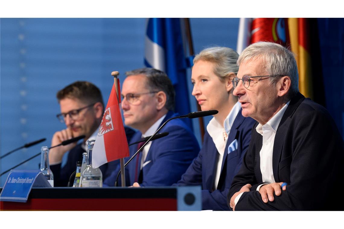 Die AfD hofft auf die Jugend. Bei der Landtagswahl in Brandenburg hat die Partei, die in dem Bundesland als rechtsextremistischer Verdachtsfall vom Verfassungsschutz beobachtet wird, von jüngeren Wählern besonders viele Stimmen erhalten.