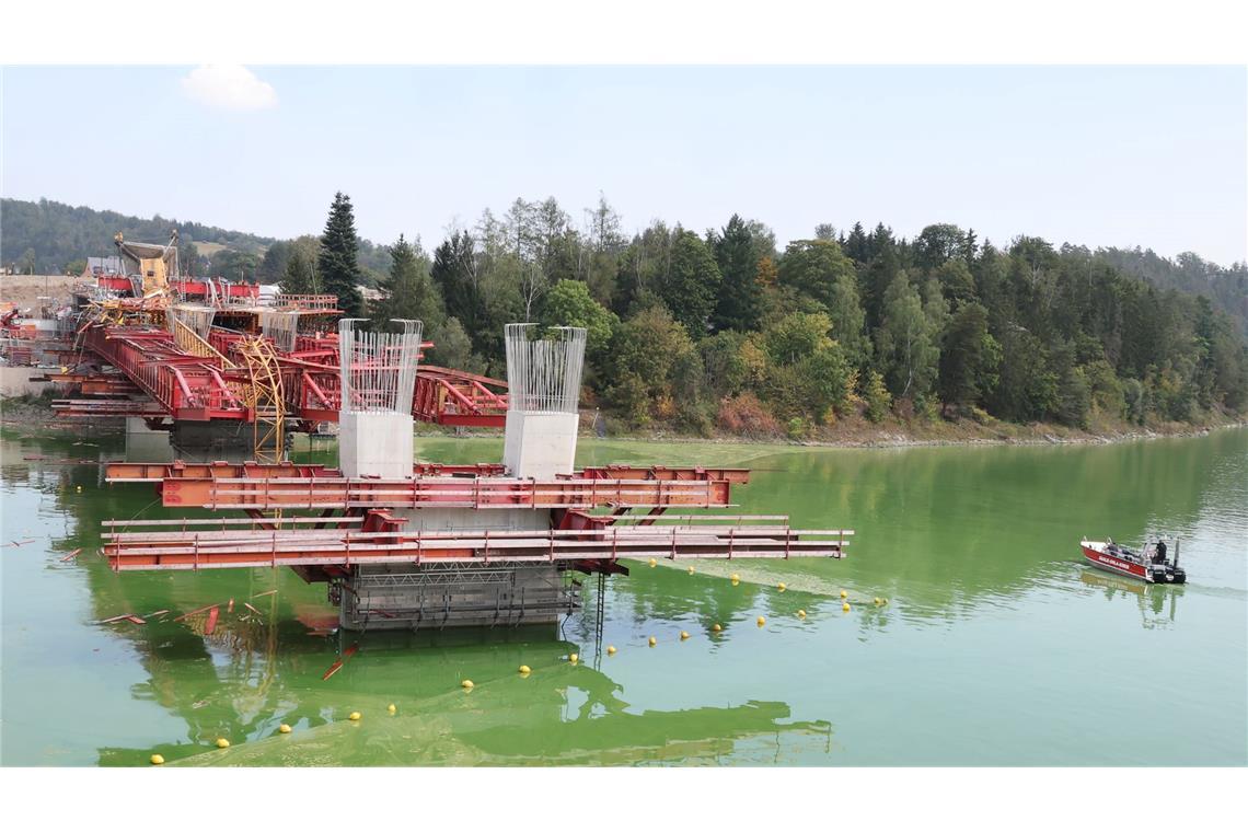 Die Bleilochtalsperre gilt als größter Stausee Deutschlands.