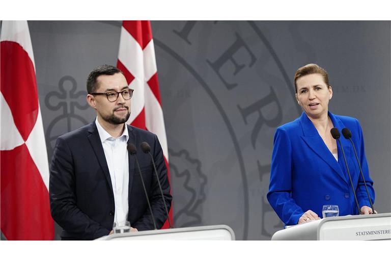 Die dänische Ministerpräsidentin Mette Frederiksen und ihr grönländischer Amtskollege Mute B. Egede