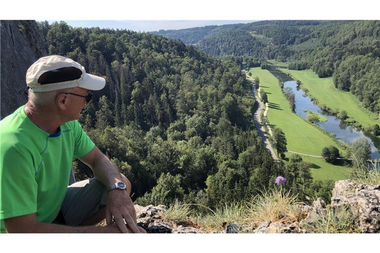 Die Donau schlängelt sich durch die Schwäbische Alb.