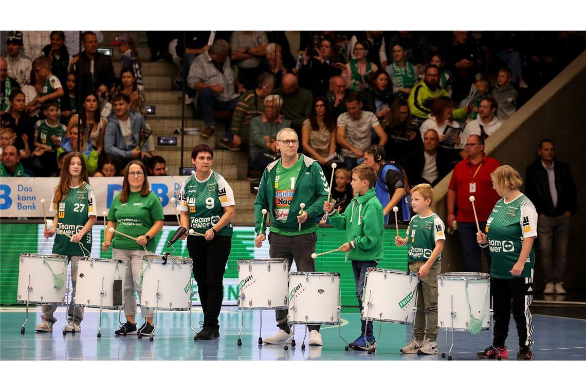 Die Frisch-Auf-Fans trommelten ihr Team zum Sieg.