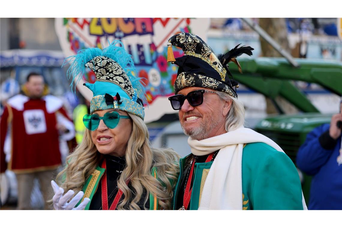 Die "Geissens" fahren erstmals im Kölner Rosenmontagszug mit.