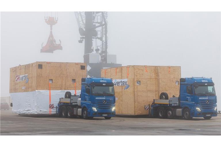 Die Größe der Teleskop-Teile hat selbst Schwertransporter an ihre Grenze gebracht.