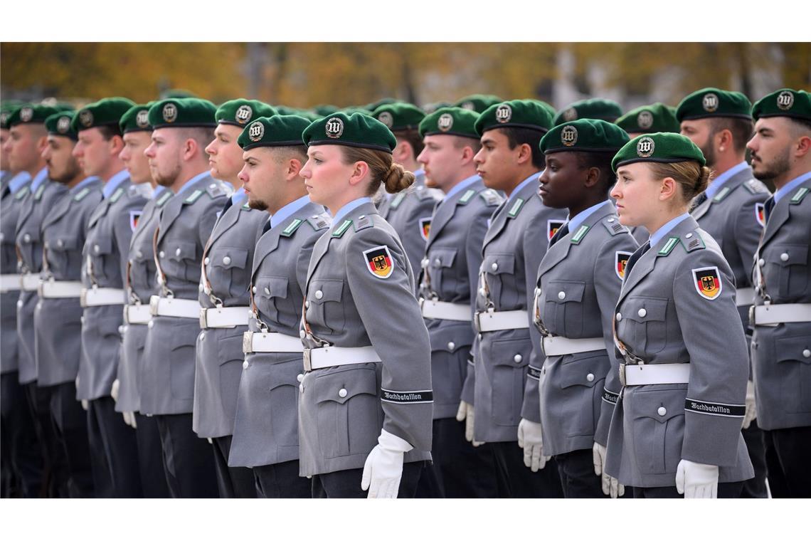 Die Modernisierung der Uniformen war schon 2018 beschlossen worden. (Archivbild)