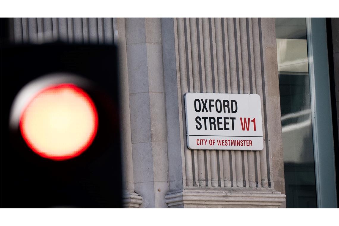 Die Oxford Street ist eine der bekanntesten Straßen des Landes.