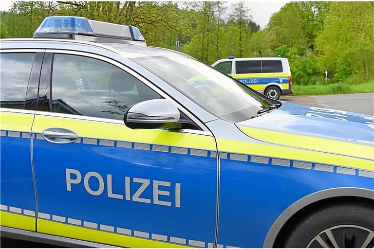 Die Polizei bitte um Hinweise zum noch unbekannten Täter.Symbolfoto: Tobias Sellmaier